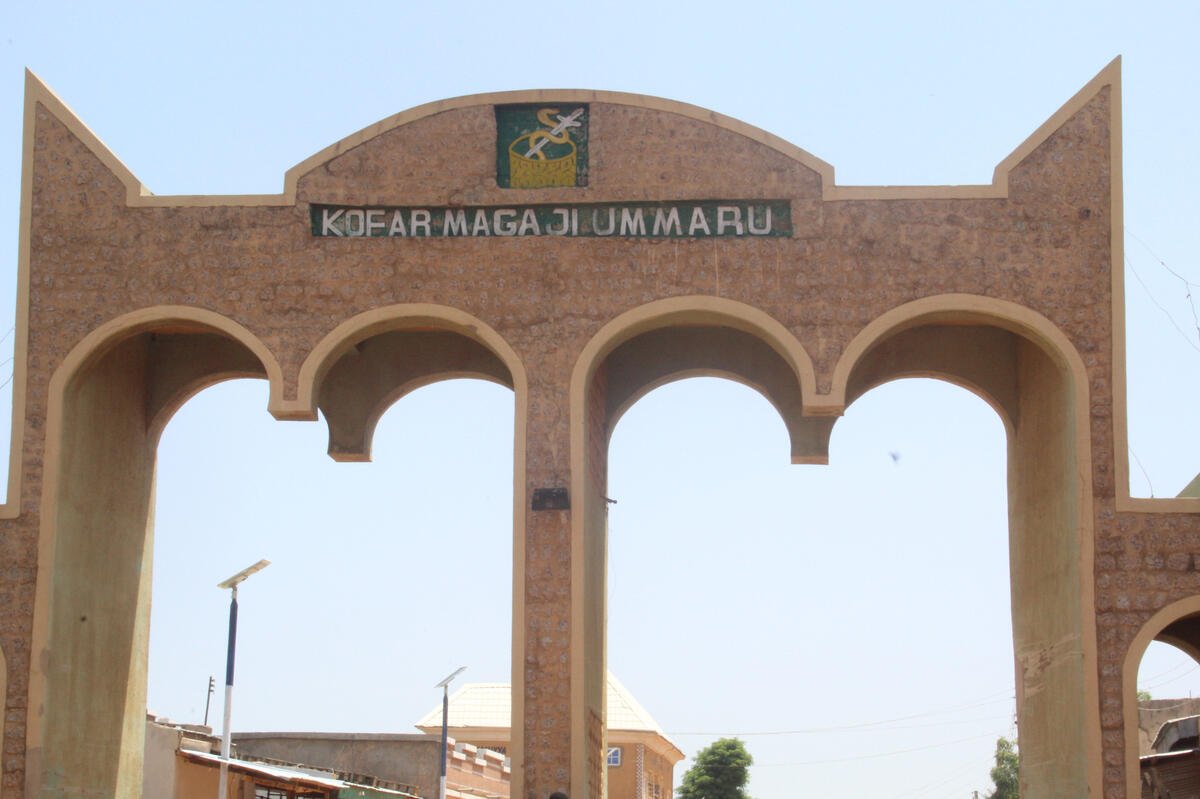 Use 16:9. Put Location URL below