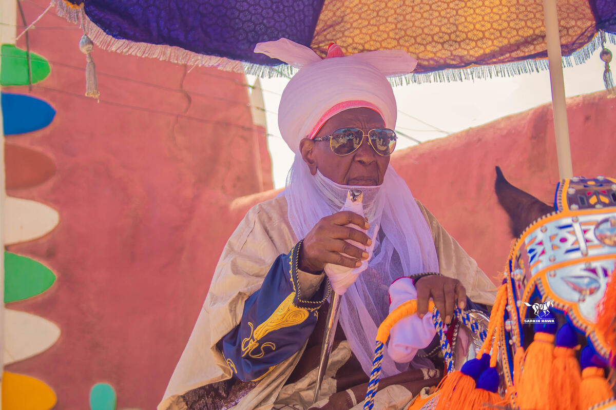 Use 16:9. Put Location URL below