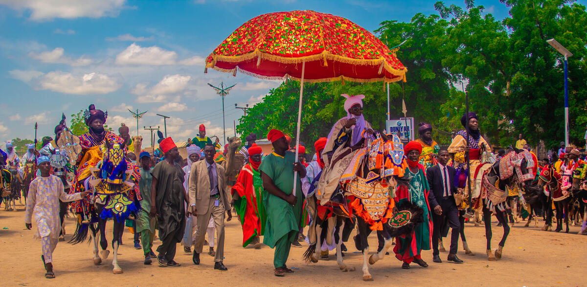 Use 16:9. Put Location URL below